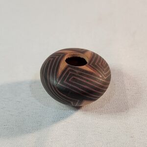 American Indian Pottery, Terracotta Seed Pot, Rosy Mora, Signed